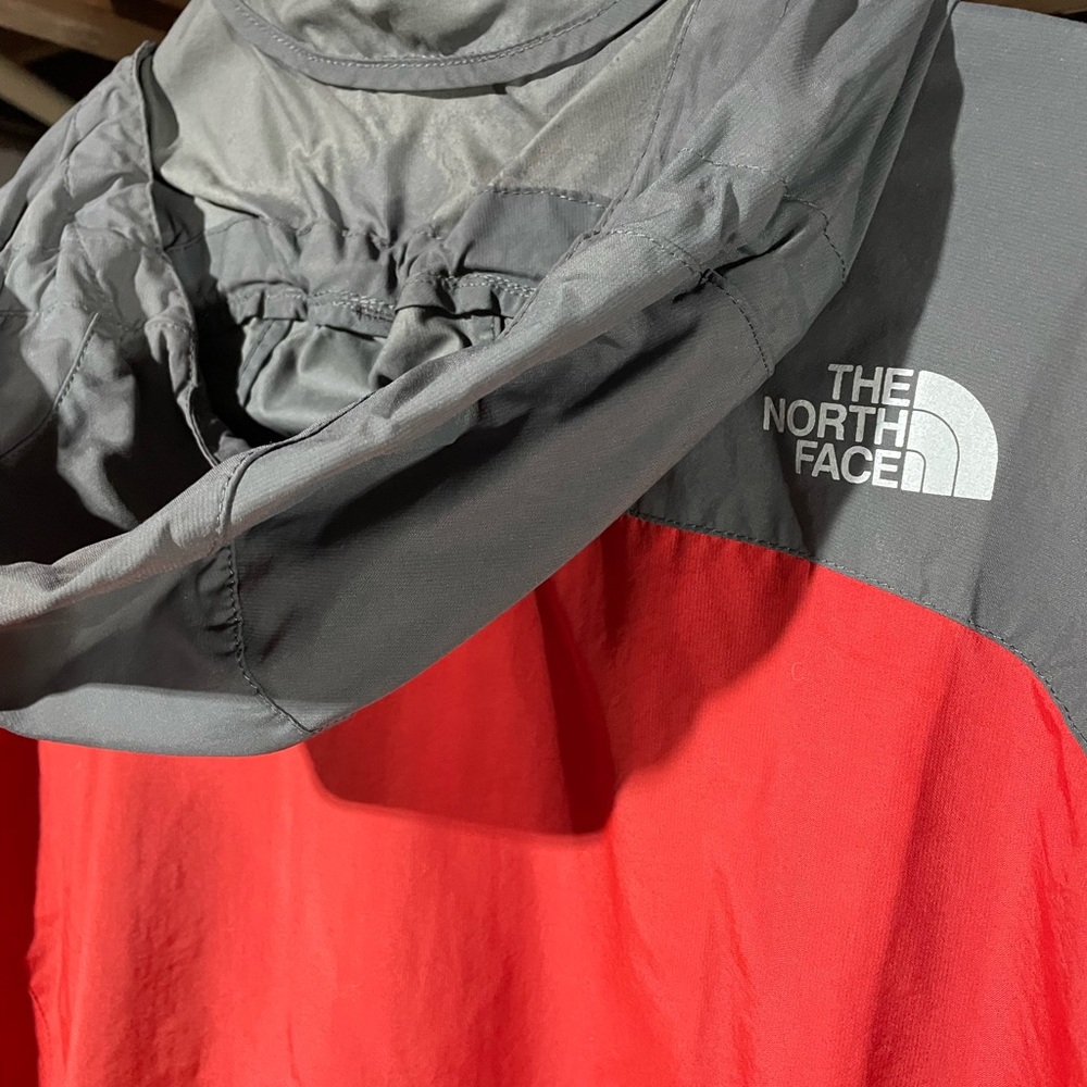 North face jacket - Picture 2 of 2